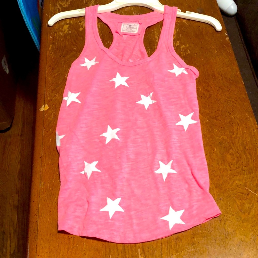 Pink tank top with white stars